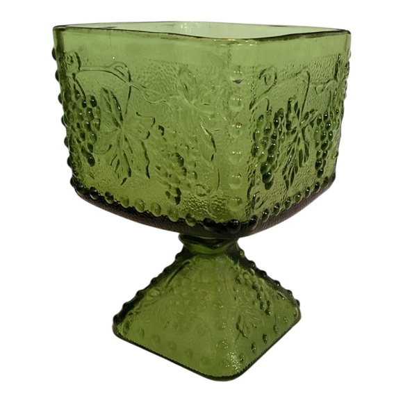 Indiana Glass Other - Vintage Indiana Glass Harvest Grape Avocado Green Square Pedestal Bowl